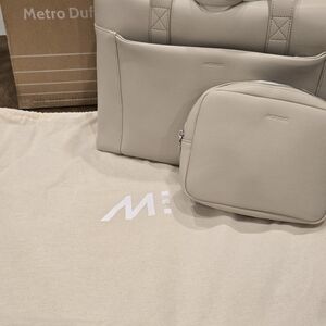 Monos Duffel Bag - Color Ivory - 100% Vegan Leather Basically  New Bag